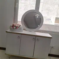 آینه و کنسول