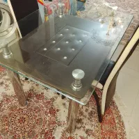 میز نهار خوری شیشه ای