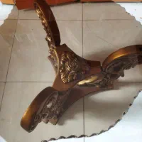 گل میز طلایی در حد نو نو( عسلی)