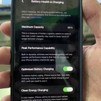 iPhone 13|موبایل|قم, چهل درخت|دیوار