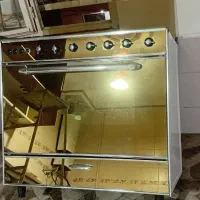 گاز فر دار سالم و تمیز