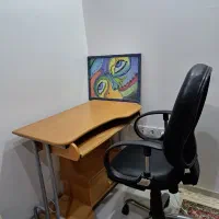 میز و صندلی چرخ‌دار