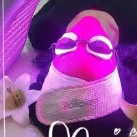 فیشال حرفه ای پوست در سالن شیک