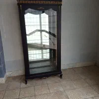 ویترین چوبی