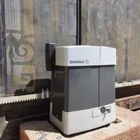 درب شیشه ای سکوریت/جک پارکینگ پارکینگی/کرکره برقی|خدمات پیشه و مهارت|یزد, |دیوار