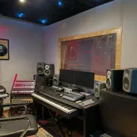 استودیو صدا آهنگسازی،تنظیم و میکس و مستر