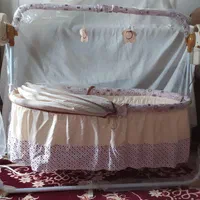 گهواره برقی موزیکال و شش سرعته|تخت و صندلی بچه|لاهیجان, لیل|دیوار