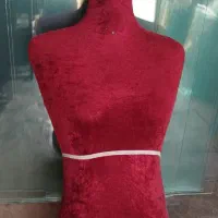 مانکن نیم تنه