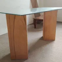 میز  ایستاده