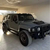 خدماتی کار در نماشگاه
