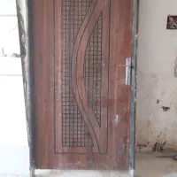 در ورودی