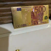 اسکناس روکش طلا ۲۴ عیار