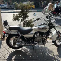 باجاج اونجر ۲۲۰