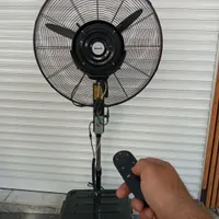 پنکه ایستاده صنعتی مهپاش کنترلی مه پاش ریموت دار