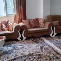 یک دست مبل راحتی|مبلمان خانگی و میز عسلی|قروه, |دیوار