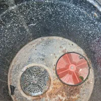 لباسشوئی کهنه شو سگال