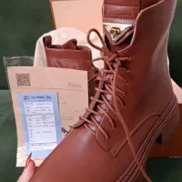 بوت لویی ویتون همراه با شناسنامه (نو)|کیف، کفش، کمربند|اردبیل, |دیوار