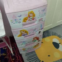 میز تحریر همراه دراور