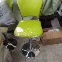 فروش با قیمت ویژه دو عدد صندلی پایه فلزی مارک جلیس