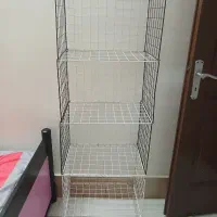 قفسه کتاب به فروش می‌رسد