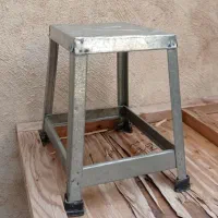 چهارپایه استیل
