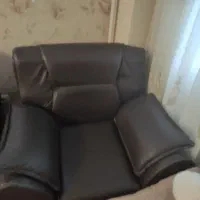 مبل راحتی با روکش چرم