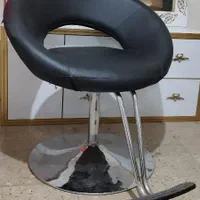 دکور آرایشگاه صندلی کوتاهی شنیون/ دستگاه دیجیتال