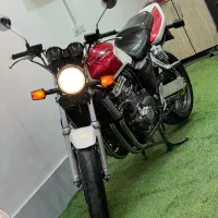 سی بی ۱۰۰۰ کلا فابریک مدل ۹۹۸