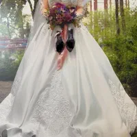 لباس عروس مزون دوز تمام کاردست