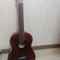 گیتار نو ایرانی بدون کارکرد با کیف یاماها اصلی