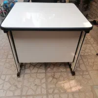 میز کامپیوتر با صندلی|میز تحریر و کامپیوتر|بومهن, |دیوار