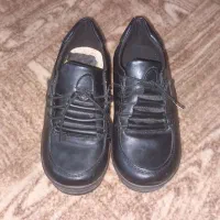 کفش بچگانه