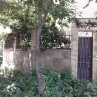 کلنگی۱۰۰ متر/۲طبقه/قابل تهاتر با آپارتمان منطقه ۷