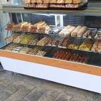 ویترین و یخچال شیرینی