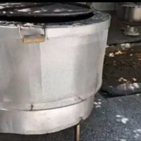 لوازم نان خانگی  به علت کمبود جا بفروش می رسد