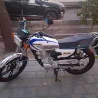 موتورسیکلت هندا کبیر ۲۰۰ درحدصفر ۱۴۰۴