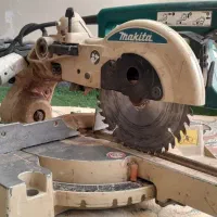 فارسی بر ماکیتا مدل Ls714