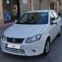 ساینا کم کار کرد