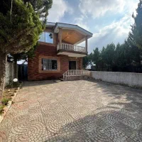 ویلا-باغچه-دنج-و-با-صفا-شهرکی-با-سندتکبرگ