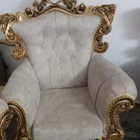دو عدد مبل تک نفره