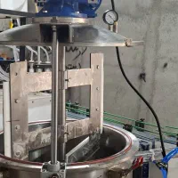 مخزن / میکسر/  استیل/ دوجداره .|ماشین‌آلات صنعتی|قدس, شهر‌قدس|دیوار