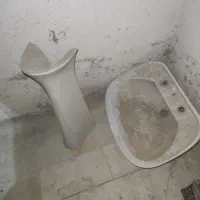 روشویی پایه دار چینی