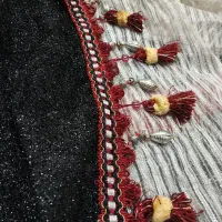 پرده به همراه چهار والن و آویز کریستال