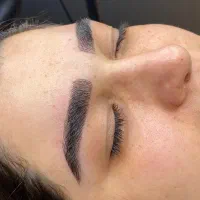 ارایش دائم و کاشت مژه|خدمات آرایشگری و زیبایی|آستانه اشرفیه, |دیوار