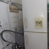 بنام خدا یخچال خانگی بدون عیب  وایراد