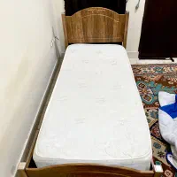 تختخواب یک نفره و تشک رویال