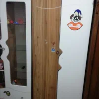 کمد وویترین و تخت سه منظوره