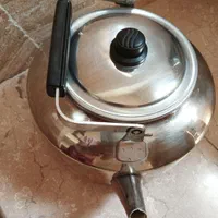 کتری وسطل زباله بزرگ در حدنو|قوری، کتری، قهوه‌ساز دستی|نسیم‌شهر, |دیوار