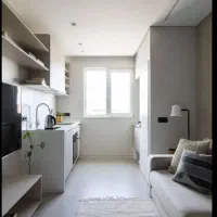 خانم برای نظافت و آشپزی