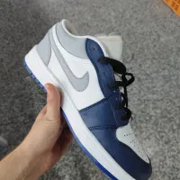 خیاط و چسب کار